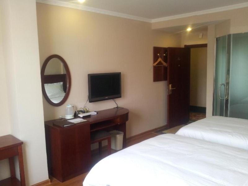 Greentree Inn Gansu Lanzhou Railway Station Dingxi Road Express Hotel Extérieur photo